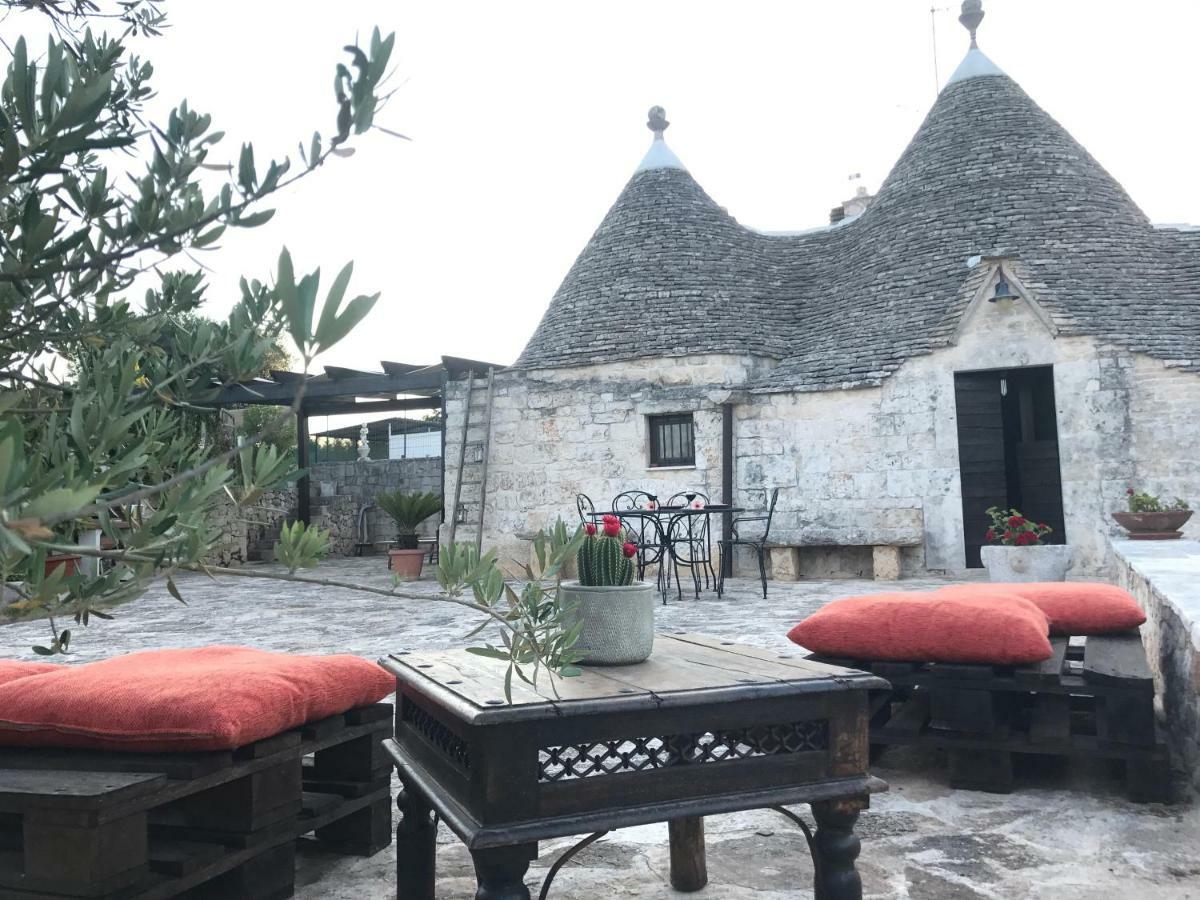 Trulli Domus Petra Alberobello